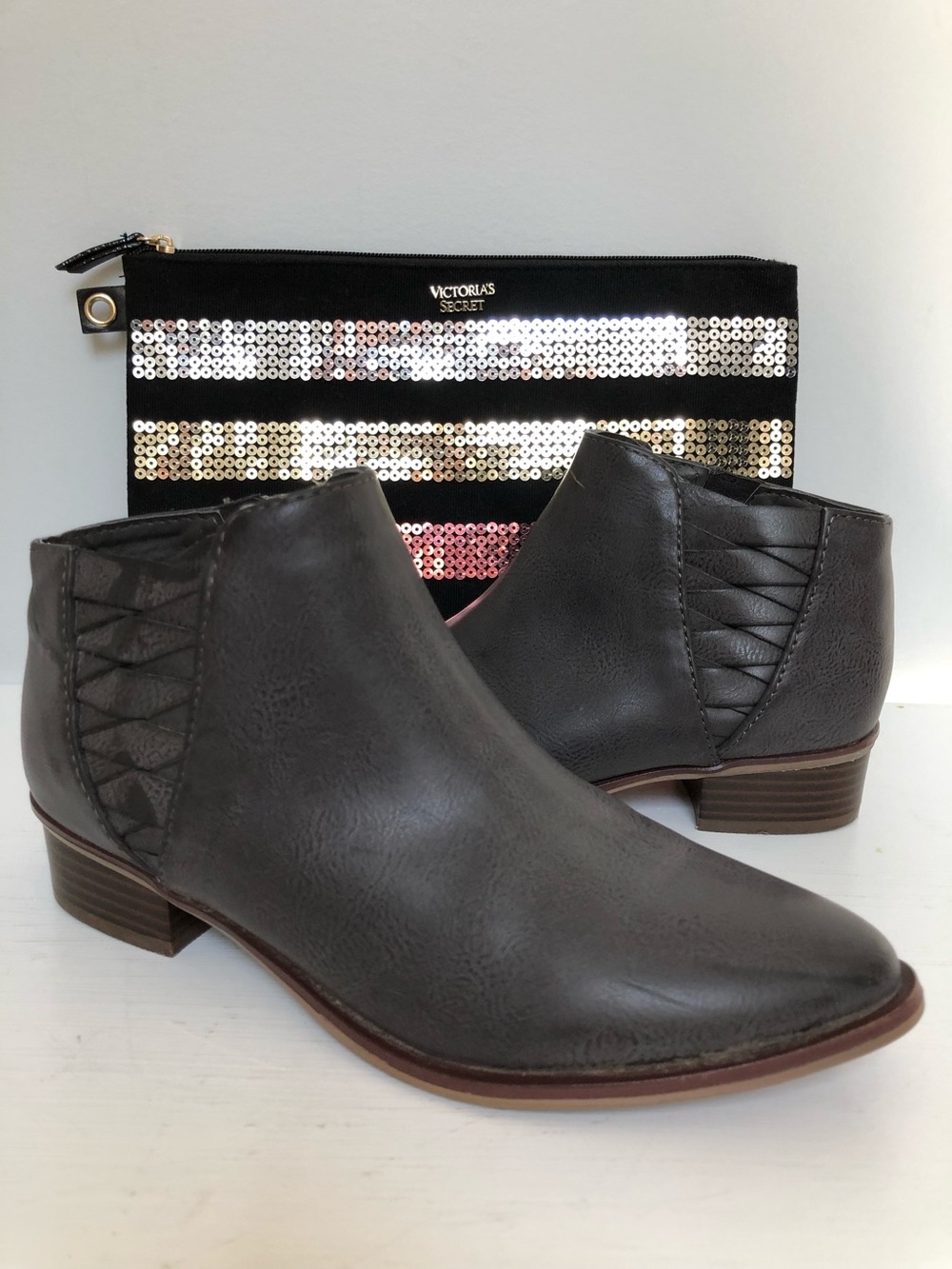 Candie’s Dark Grey Side Zip Ankle Boots Size 6